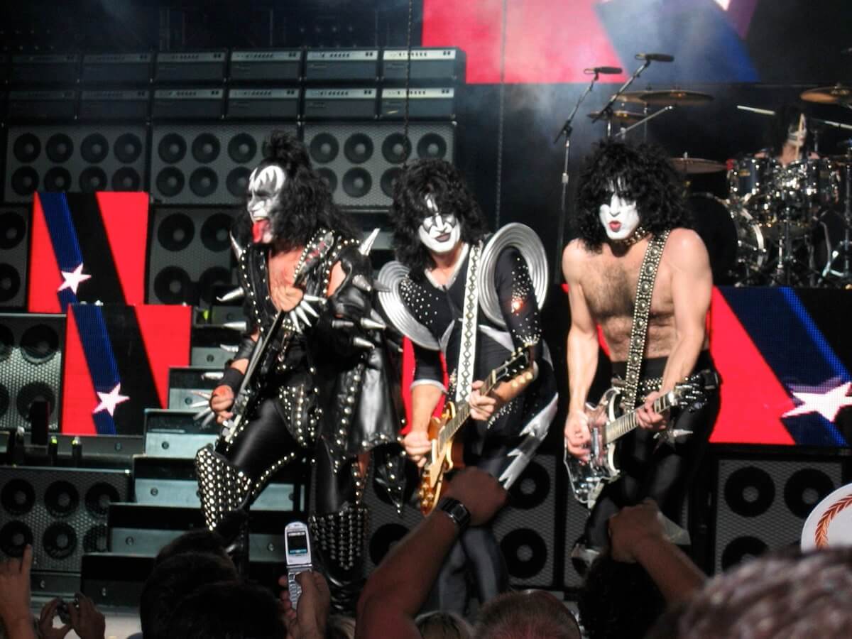 Konser perpisahan kepada semua penggemar Kiss